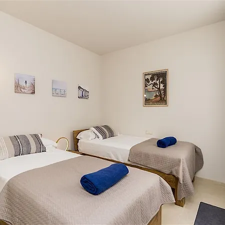 Al-512 - Alcazaba Lagoon Apartment Estepona